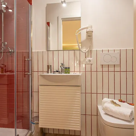 Konukevi Le Muse Roma